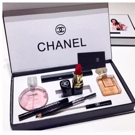 coffret chanel gabrielle|Chanel perfume gift sets.